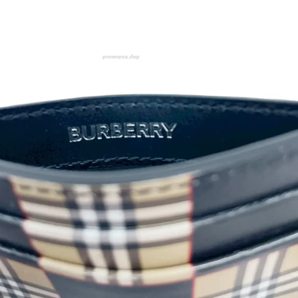 Burberry card holder